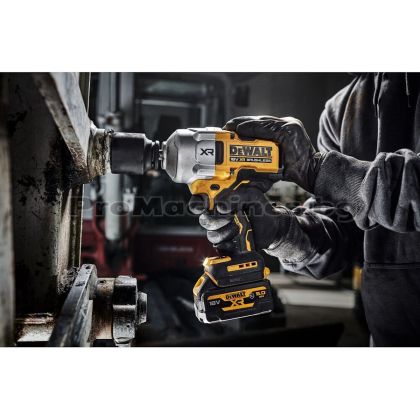 Гайковерт 18V 2372Nm БЕЗ БАТЕРИЯ - DeWalt DCF961N